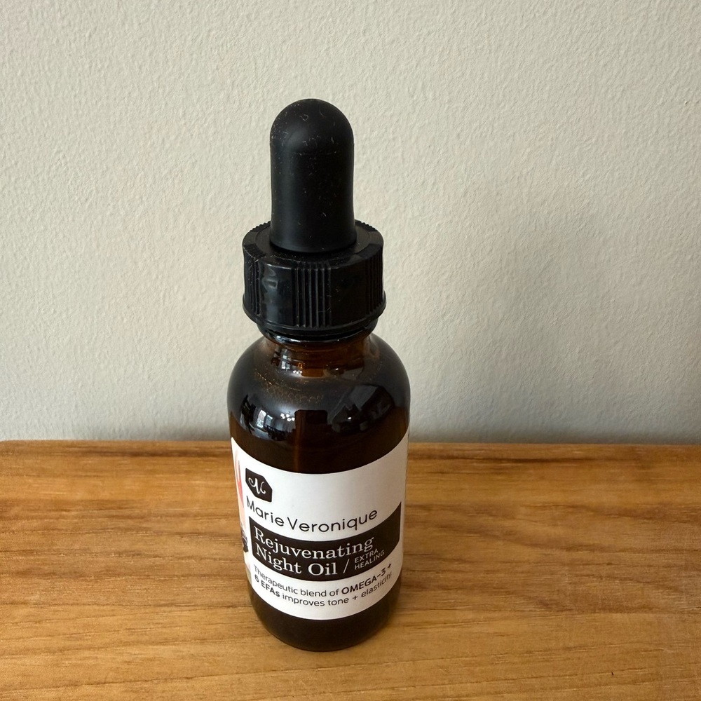 Marie Veronique Rejuvenating Night Oil - new full bottle